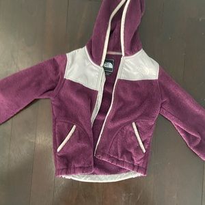 North face fuzzy lightweight jacket, size xs kids